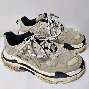 발렌시아가 트리플 S 스니커즈 37사이즈