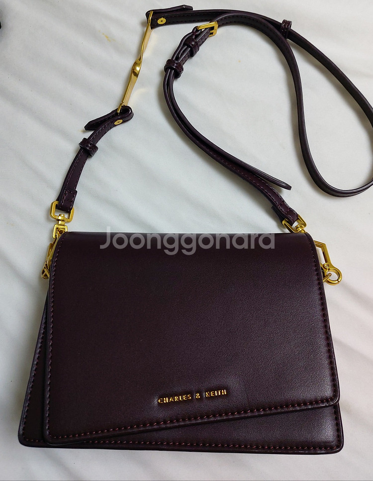 찰스앤키스가방 숄더크로스백--1