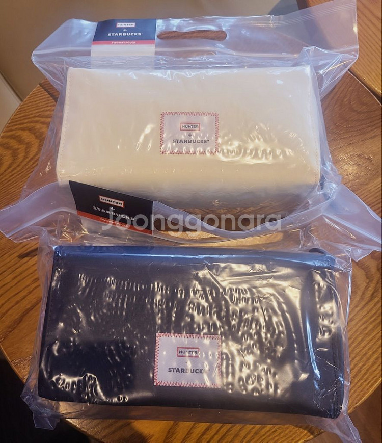 스타벅스 e-프리퀀시 헌터 파우치 블랙 아이보리 판매종--0