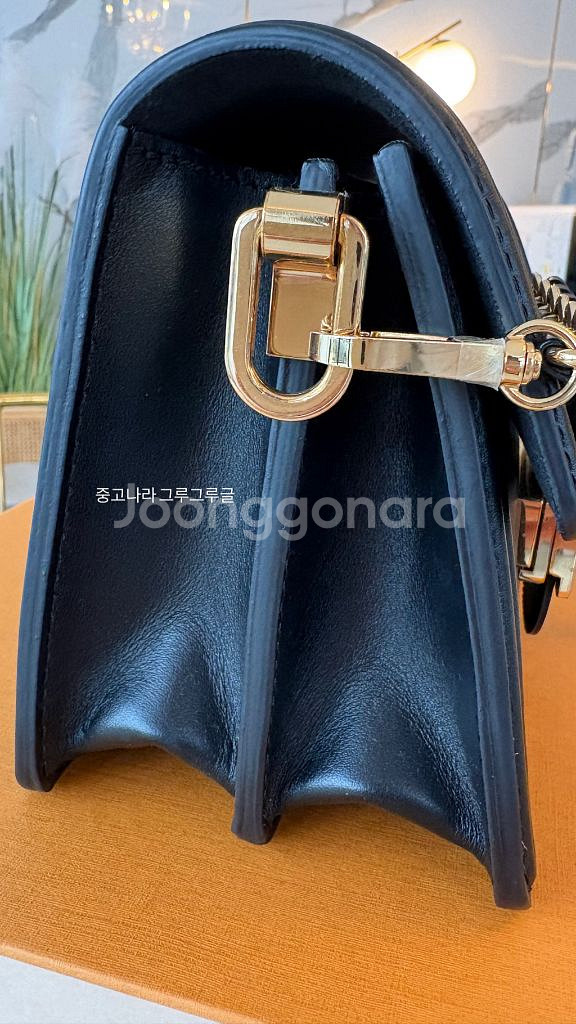 루이비통 미니도핀 에피(에삐)--1