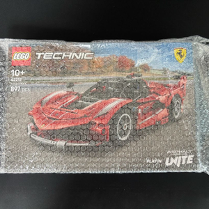 레고 페라리 FXX K 42212 미개봉 새상품
