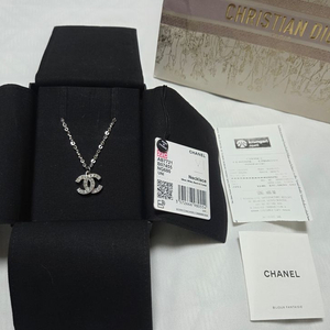 샤넬 목걸이 (정품)