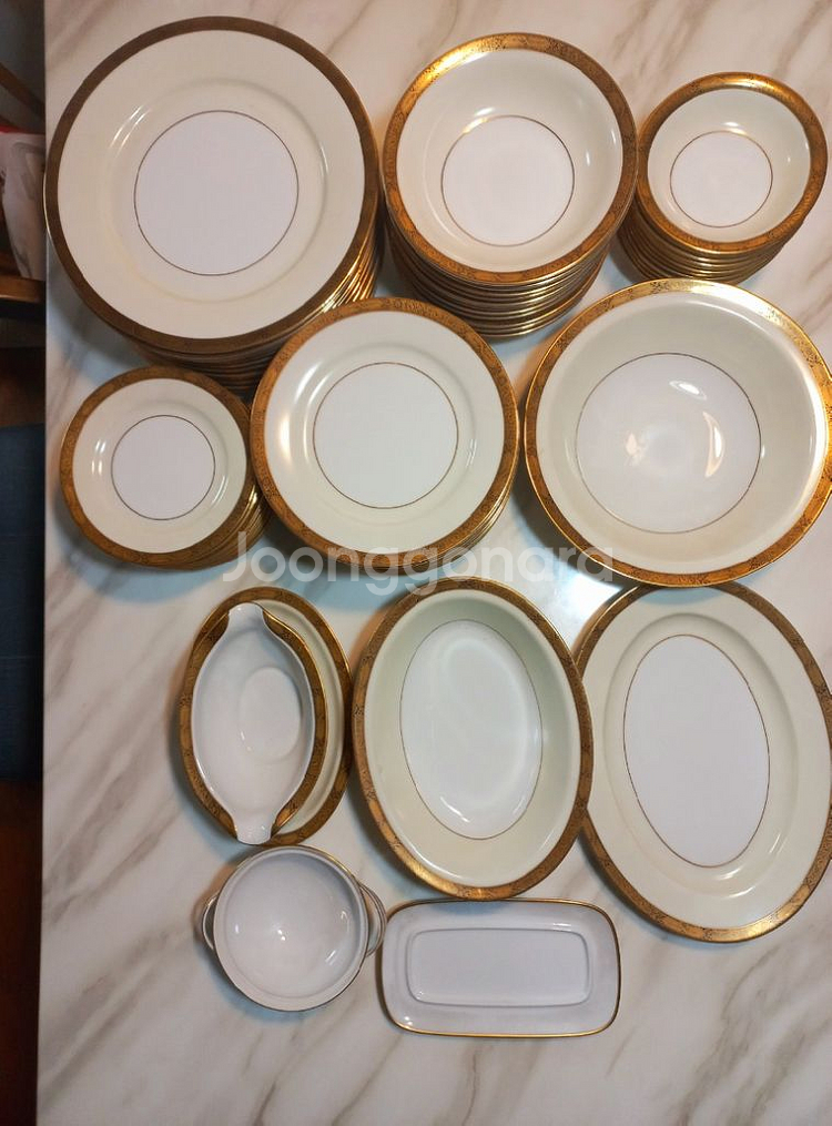 단종 일본제 노리다케 goldkin 12인 디너용 플레--1