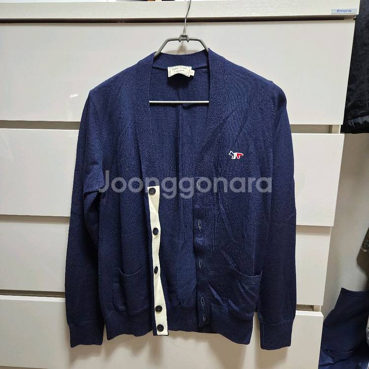 [상태 상]메종키츠네 가디건 네이비 s사이즈 판매! 상--0