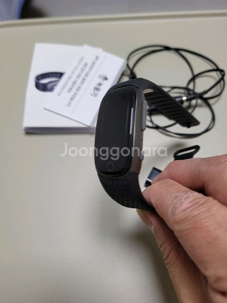 손목시계형 녹음기--4