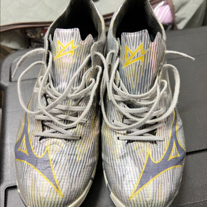 미즈노 알파2 as 엘리트 275