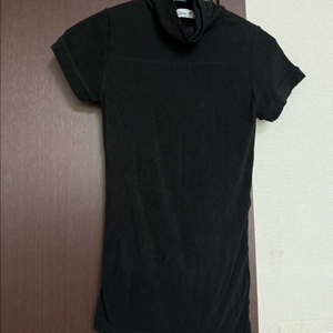 목폴라 블랙 반팔티