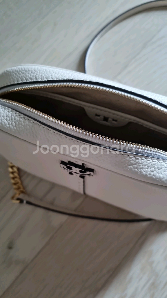 토니버치 전체가죽ㅡ현대구매 새거--5