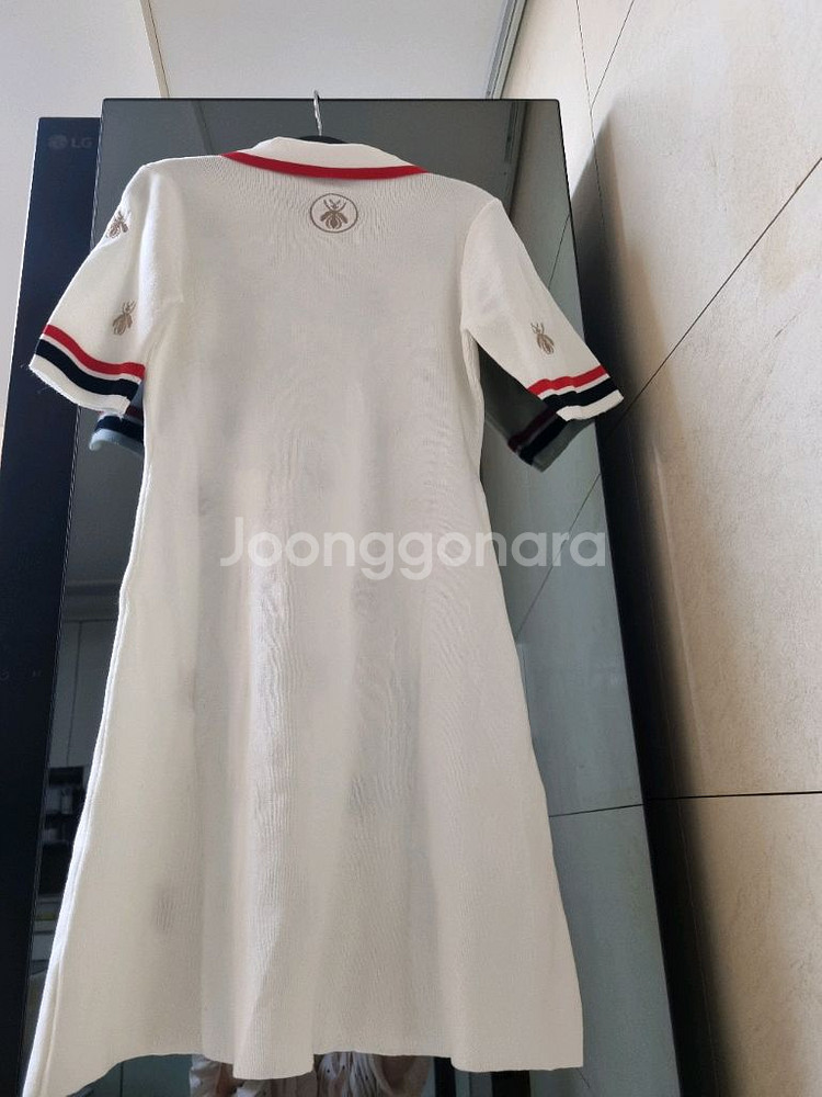 꿀벌 아이보리 자수 사방스판니트원피스--2