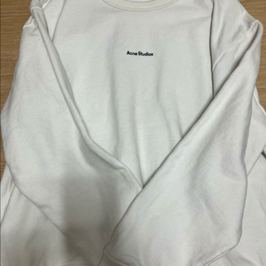 아크네 약기모 맨투맨 새상품