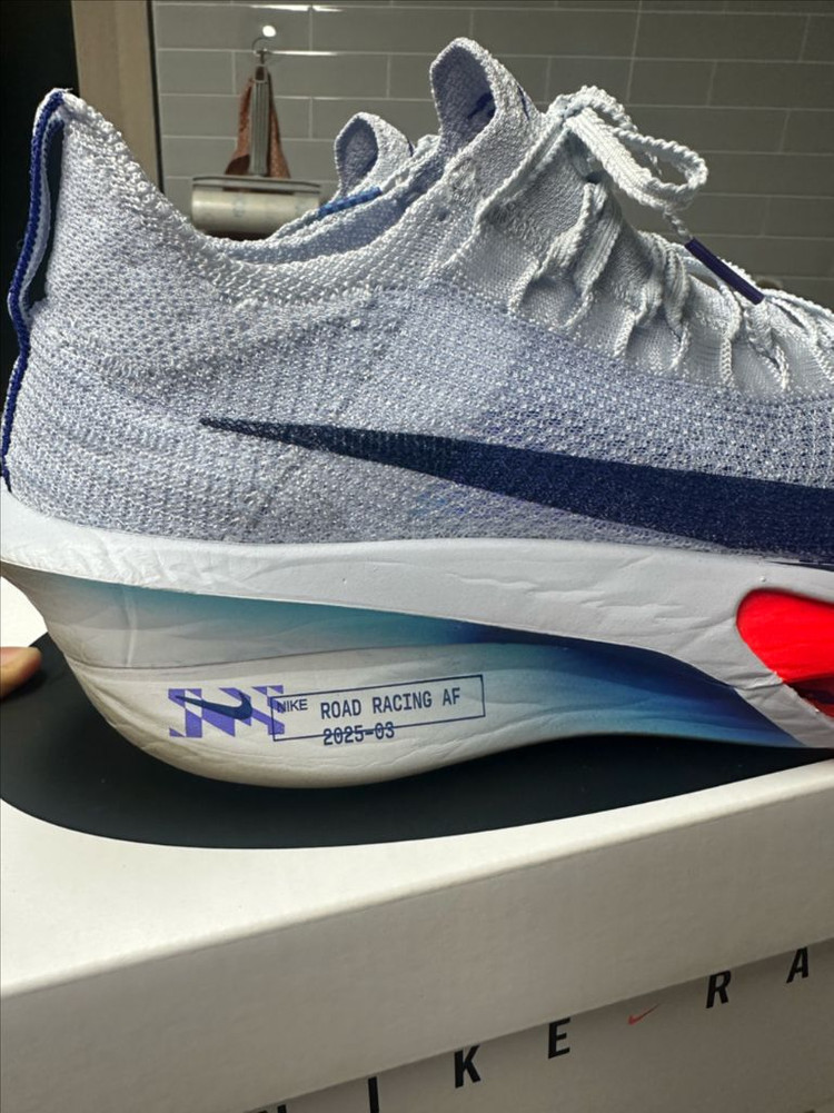 나이키 알파플라이3--2