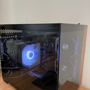 라이젠 9600x 5070 32GB램 1TB SSD 게