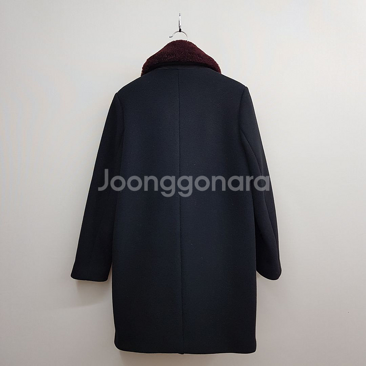 산드로 양가죽 포켓 디테일 울 코트 36사이즈--3