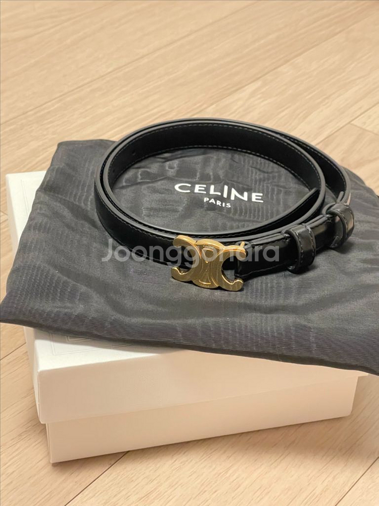 셀린느 트리오페 벨트 18mm(스몰) 70사이즈 팝니다--0