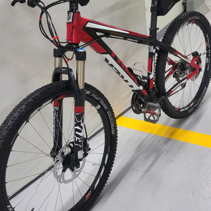 트렉 8500 MTB 산악자전거