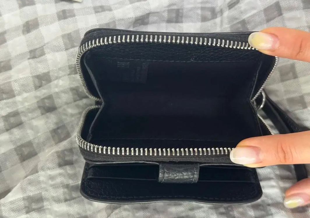 마르지엘라 지퍼 지갑--5