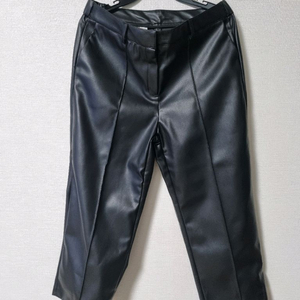 에코레더 세미와이드핏 바지 77