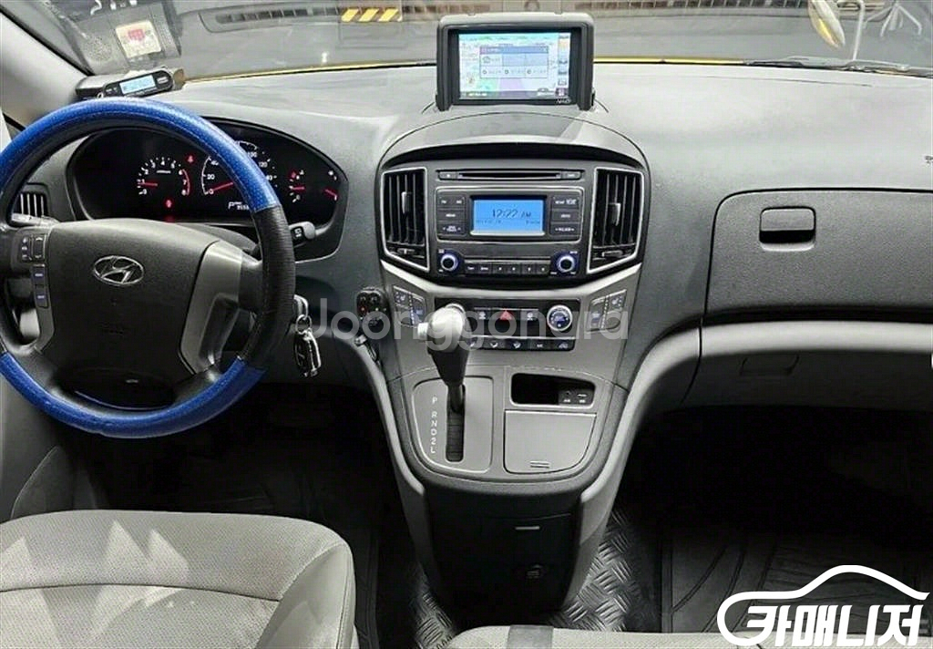 [현대]더 뉴 그랜드 스타렉스 어린이보호차 LPi 12--6