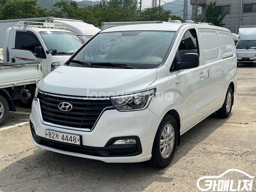 [현대]더 뉴 그랜드 스타렉스 2WD 밴 3인승 스마트--0