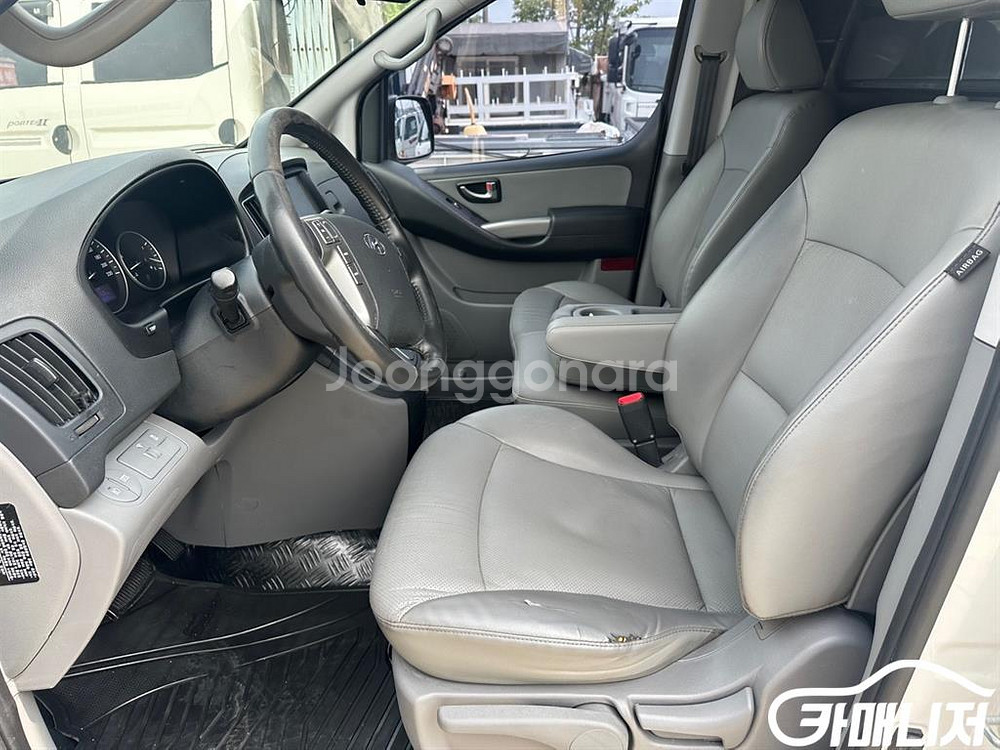 [현대]더 뉴 그랜드 스타렉스 2WD 밴 3인승 스마트--9