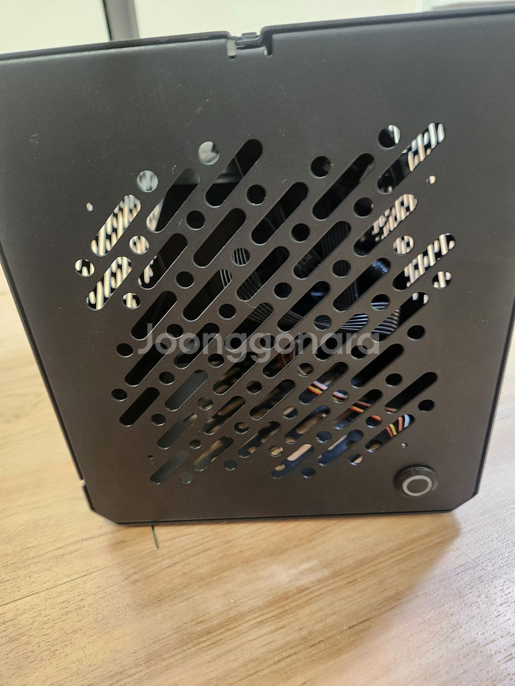 Egpu와 rx6600 그래픽 카드 팝니다.--1