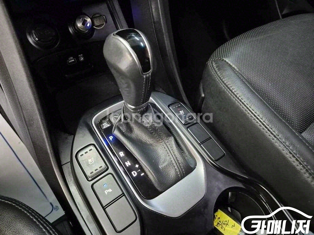 [현대]더뉴맥스크루즈 E-VGT R2.2 2WD 익스클--7