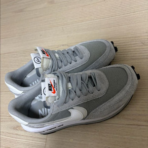 나이키 사카이 LD와플 그레이(245)