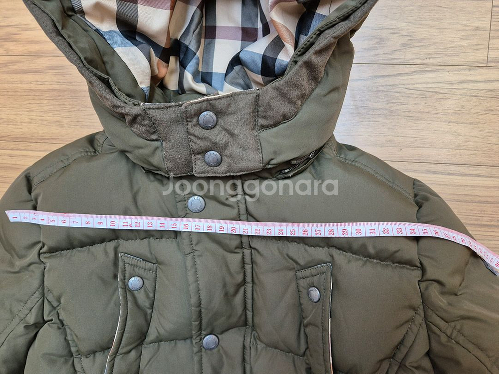 닥스 키즈 다운 패딩입니다.사이즈는 130(9Y)이고,--8