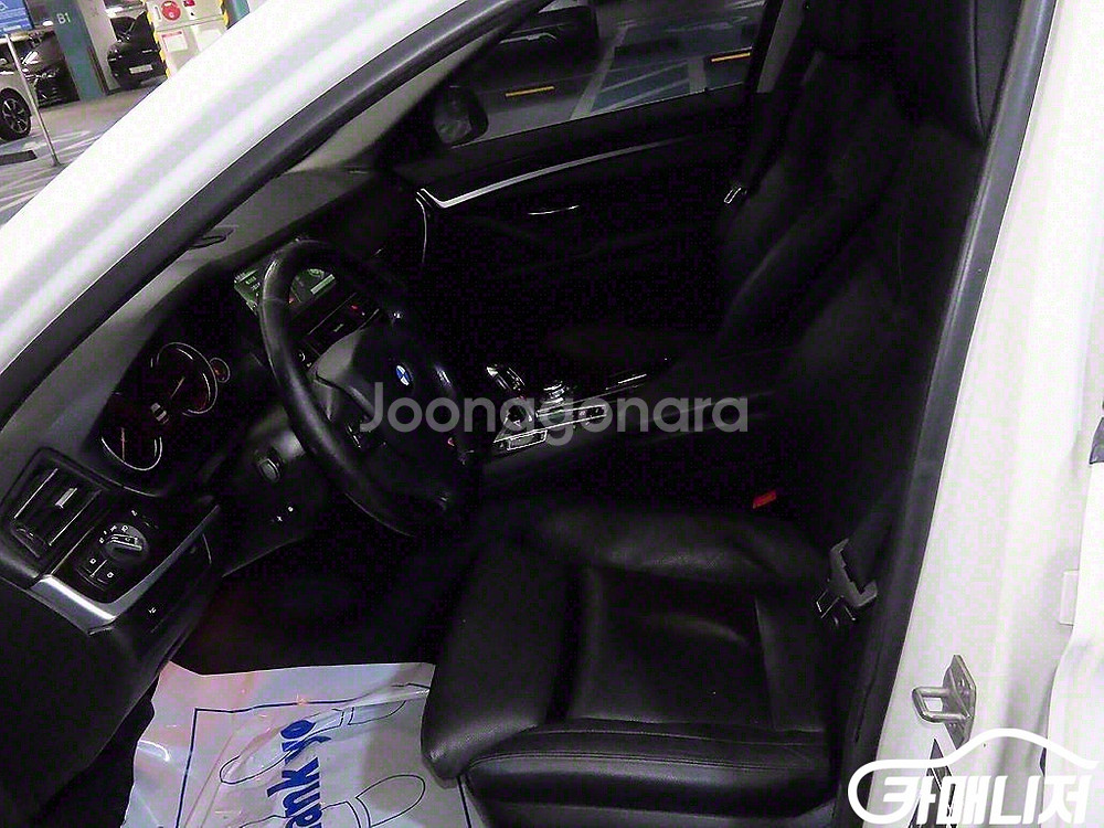 [BMW]5시리즈 (F10) 528i #앱특가--5