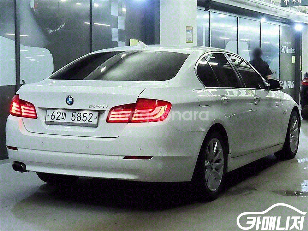 [BMW]5시리즈 (F10) 528i #앱특가--3