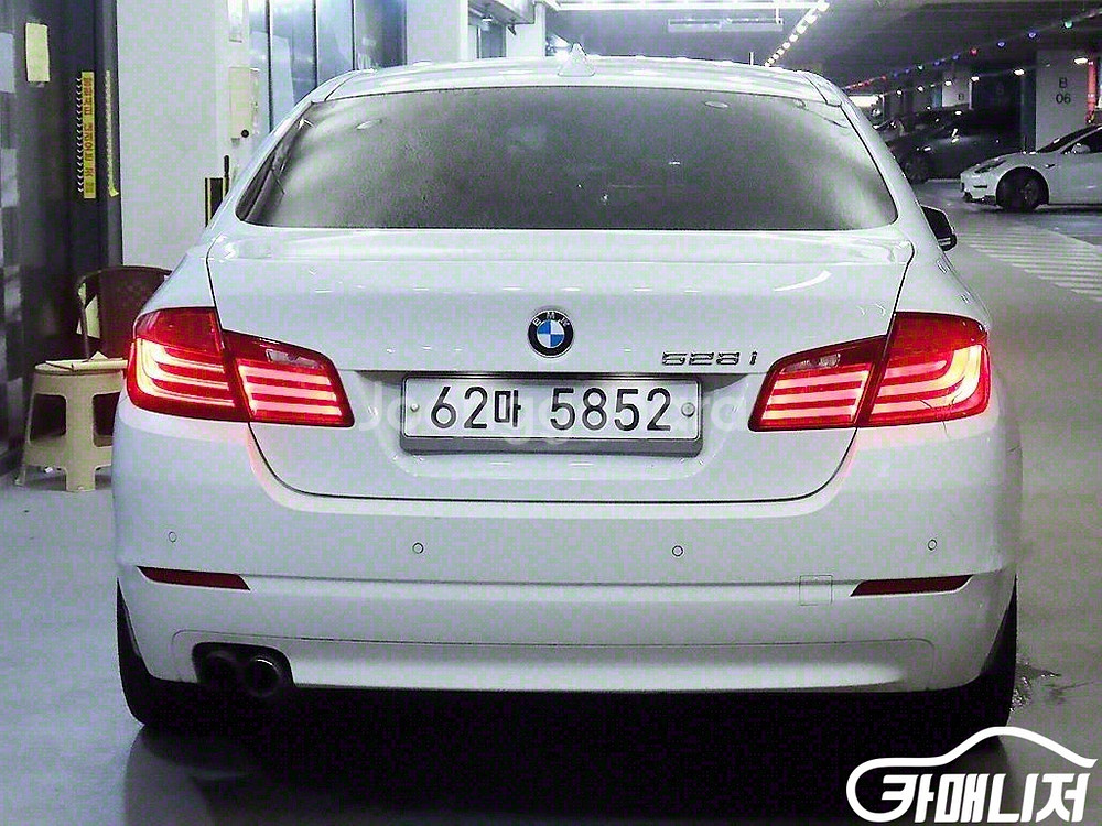 [BMW]5시리즈 (F10) 528i #앱특가--4