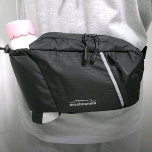 물주머니있는 힙색 가방