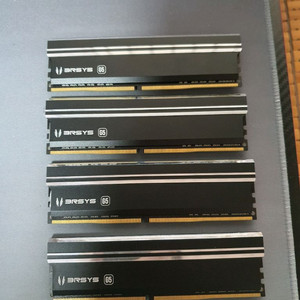 팁그룹 DDR4 2400 램 x3