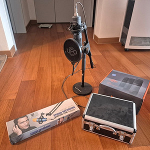 인프라소닉 UFO 콘덴서 마이크+스탠드+팝필터