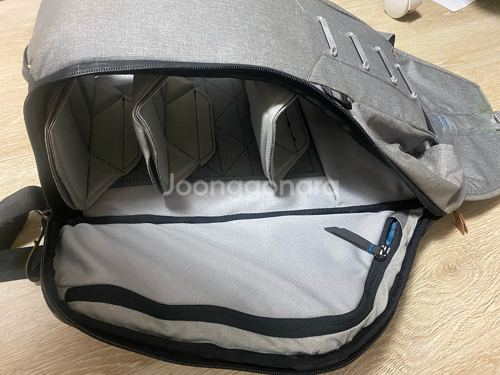 부산 피크디자인 에브리데이 백팩 30L 판매합니다--2