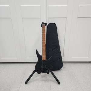 헥스 헤드리스 일렉기타 N500P 블랙 이미지