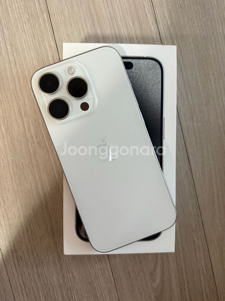 아이폰15프로256GB--0