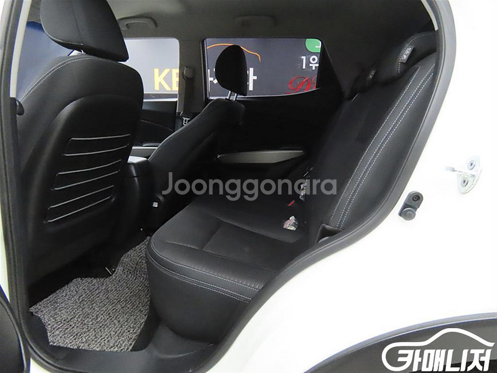 [KG모빌리티(쌍용) ]티볼리 가솔린 2WD 1.6 T--5