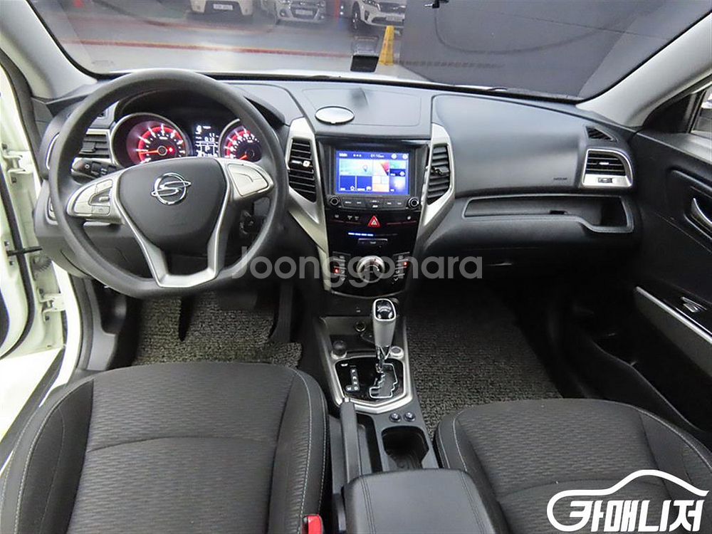 [KG모빌리티(쌍용) ]티볼리 가솔린 2WD 1.6 T--6