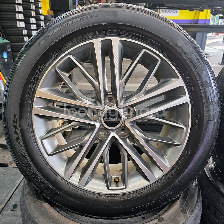 그랜져 IG 17인치 순정 휠타이어 팔아요--5