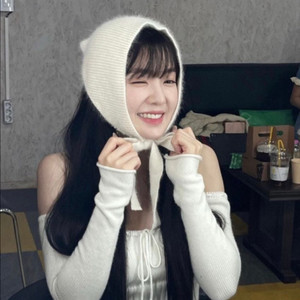 아이린 더티스 바라클라바