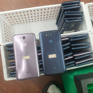 LGx5 대량 소량 팝니다 만원부터