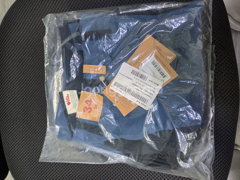 (새상품)피엘라벤 아비스코 미드서머 쇼츠 허리 26인치--3