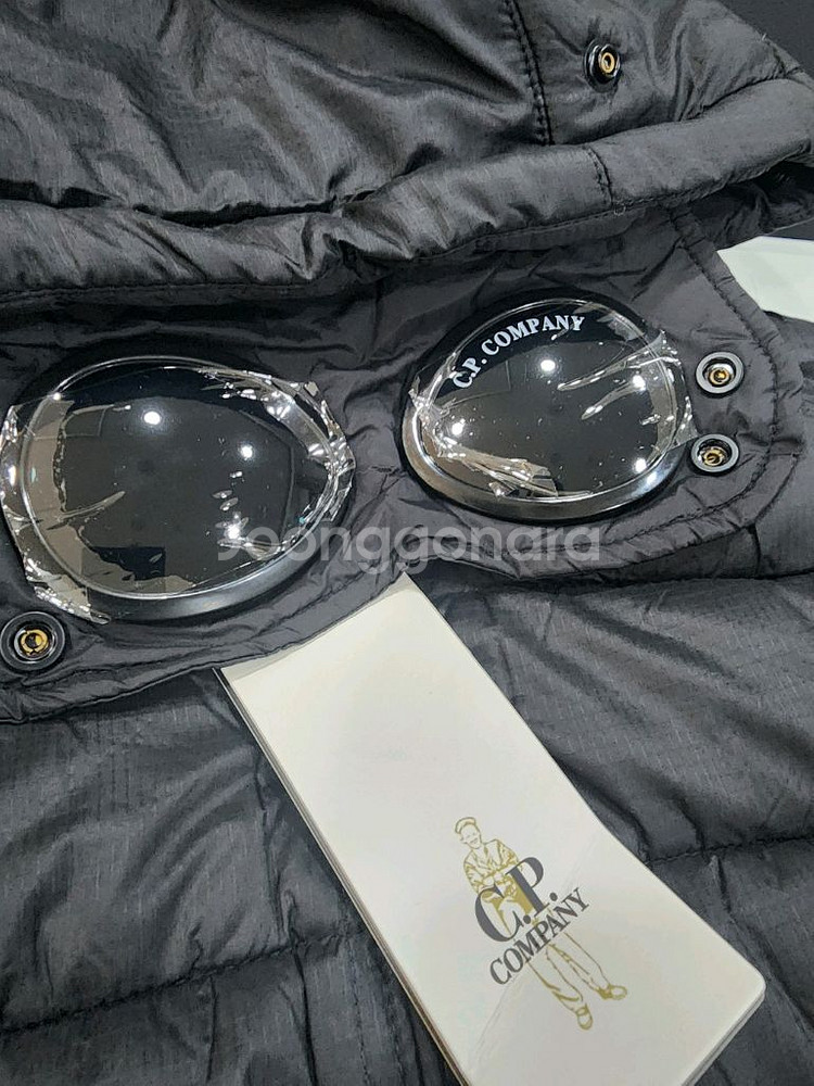 새상품 cp컴퍼니패딩 조끼 XL--1