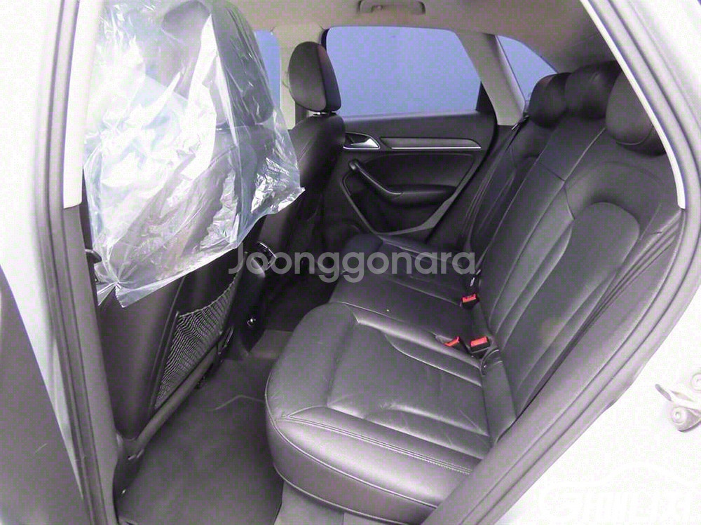 [아우디]Q3 2.0 TDI 콰트로 다이나믹 (5인승)--5
