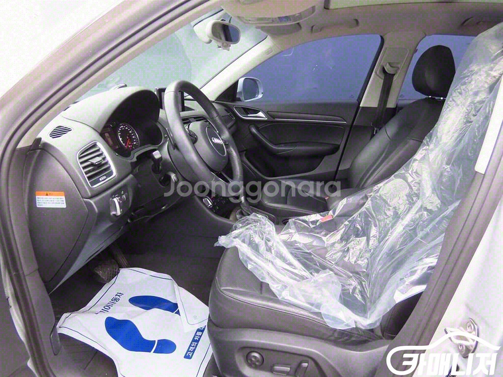 [아우디]Q3 2.0 TDI 콰트로 다이나믹 (5인승)--4