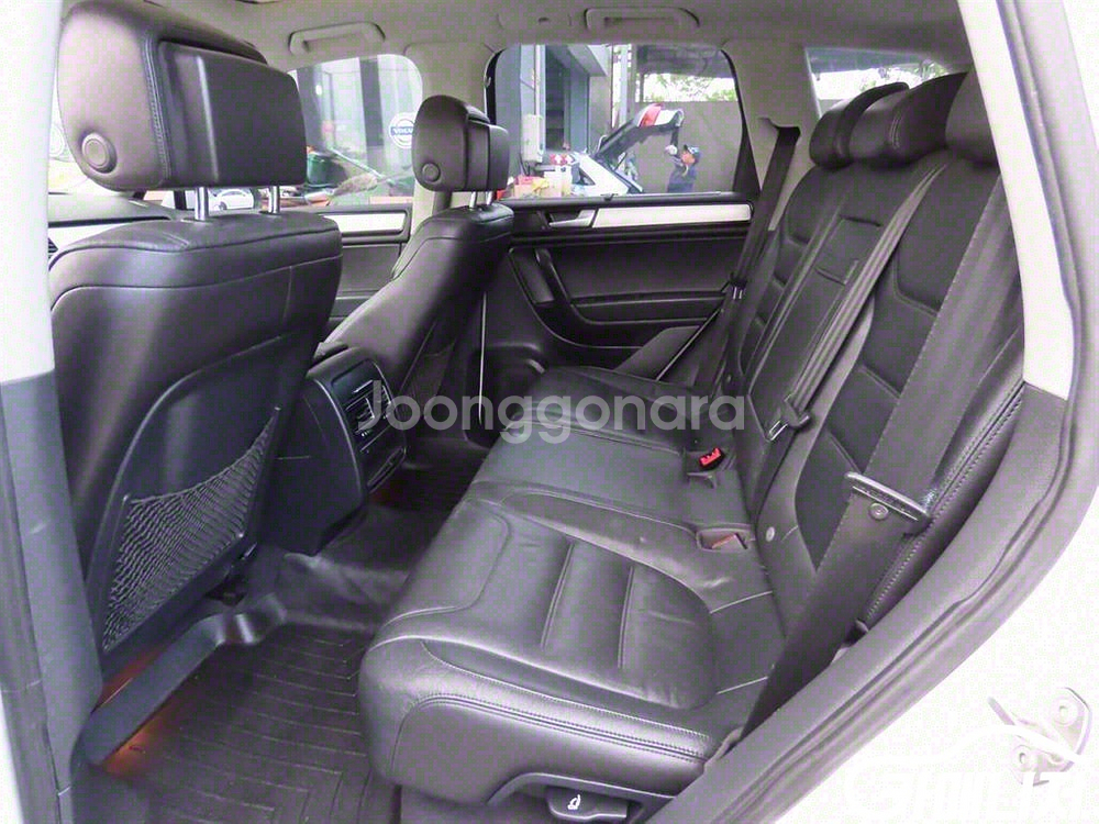[폭스바겐]뉴 투아렉 V6 3.0 TDI 블루모션 (5--5