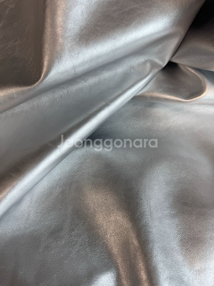 가죽공예 소가죽 실버 (각 29평 내외 3장)--0