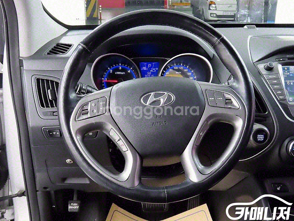 [현대]뉴 투싼iX 디젤(E-VGT)2WD 스마트 스페--8