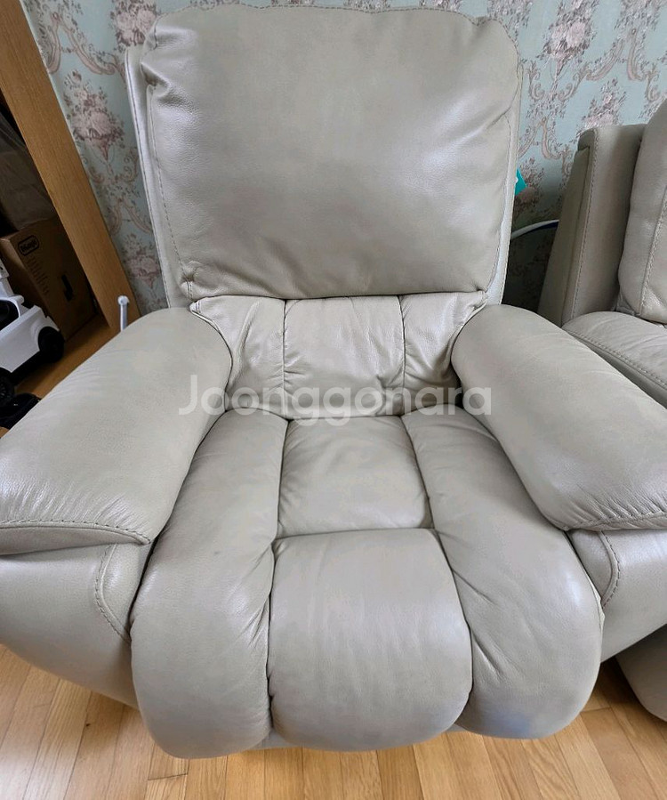 레이지보이 그레이슨 가죽 리클라이너 소파 1인용 + 3--0